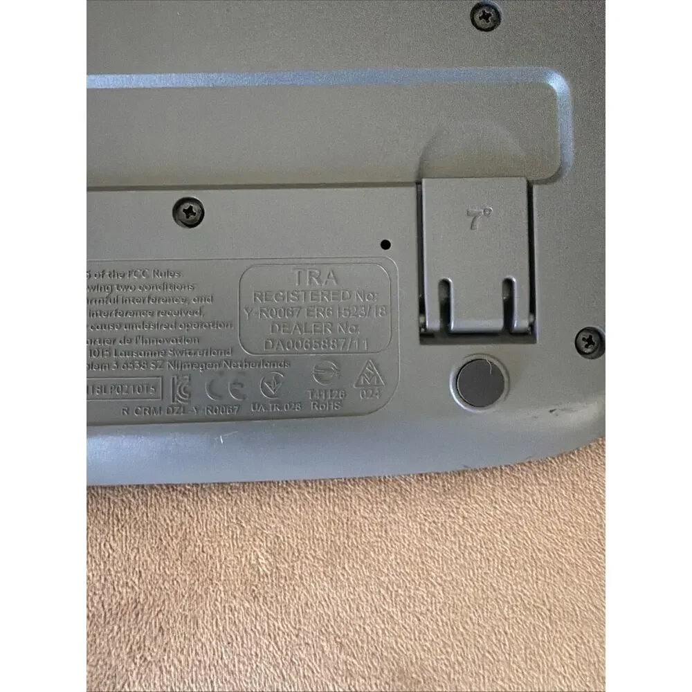 Logitech Keyboard 820-008582 and Mouse 810-005232 Bundle, Not Tested